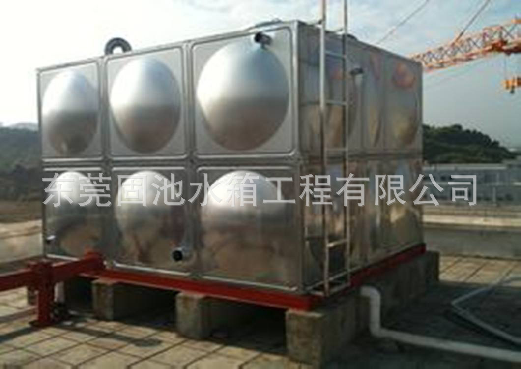 15噸不銹鋼水箱參考價(jià)格:1.5萬(wàn)